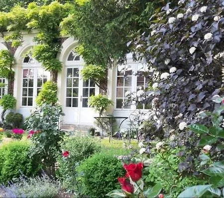 L'orangerie White Palacio 3*
