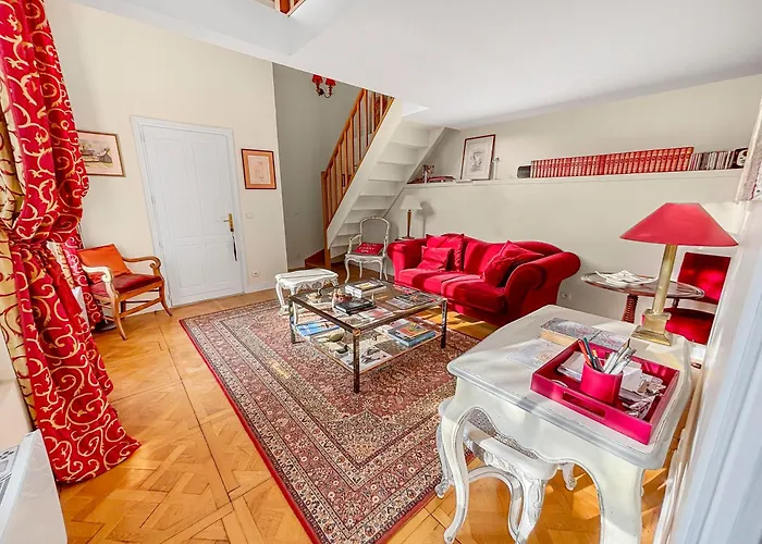 L'orangerie White Palacio Casa de hóspedes Versalhes